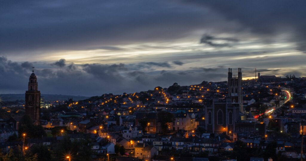 Qualified Accountant_ Check out these unique opportunities in Cork...